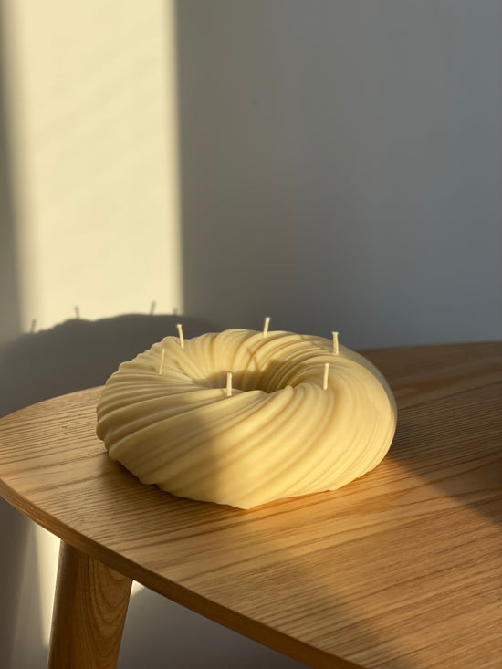 'Sea Swell' Sculptural Candle